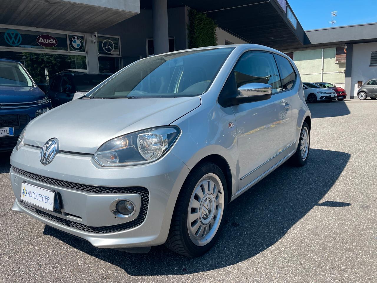 Volkswagen up! 1.0 75 CV 3p. high