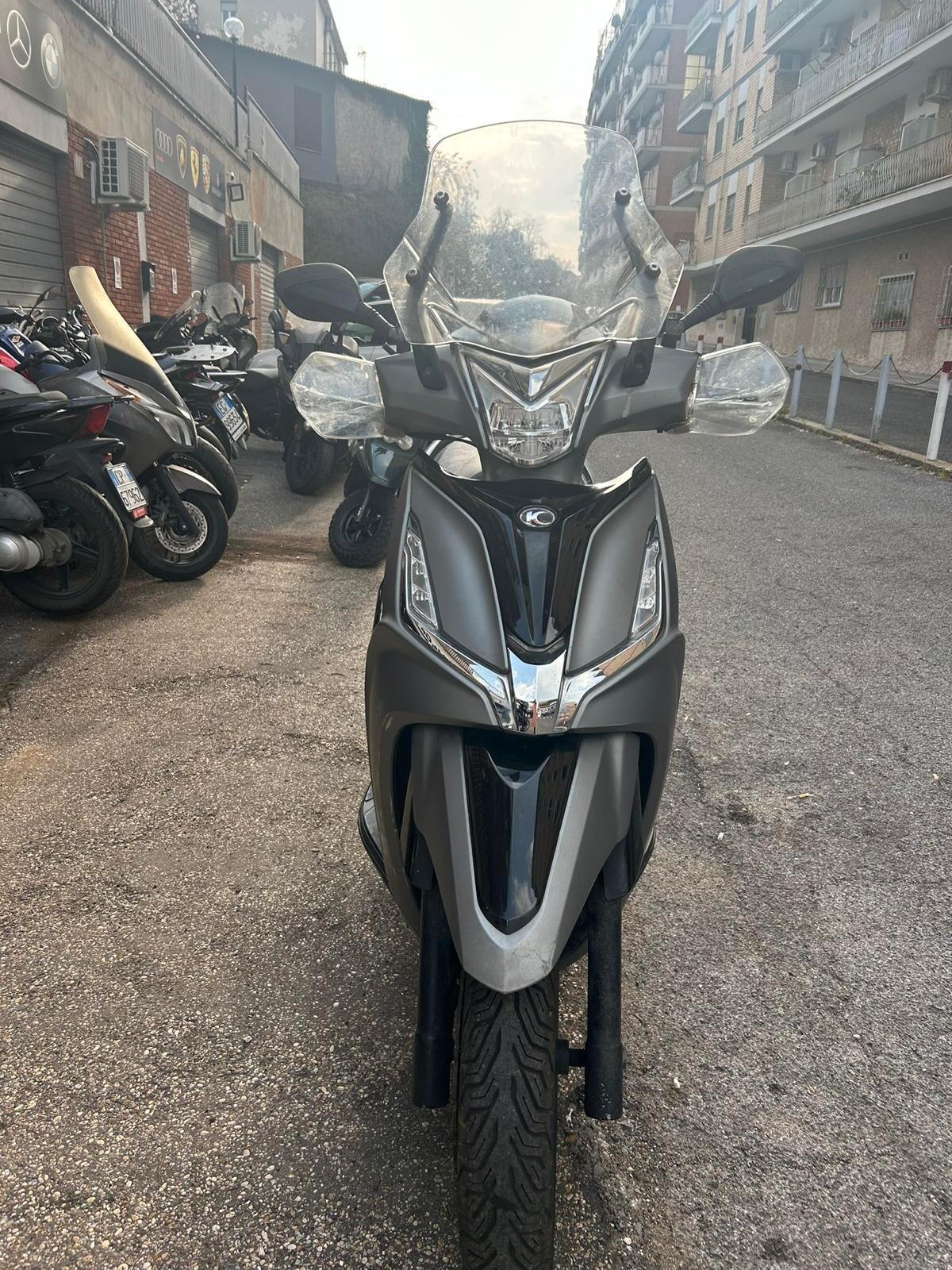 Kymco Agility 300