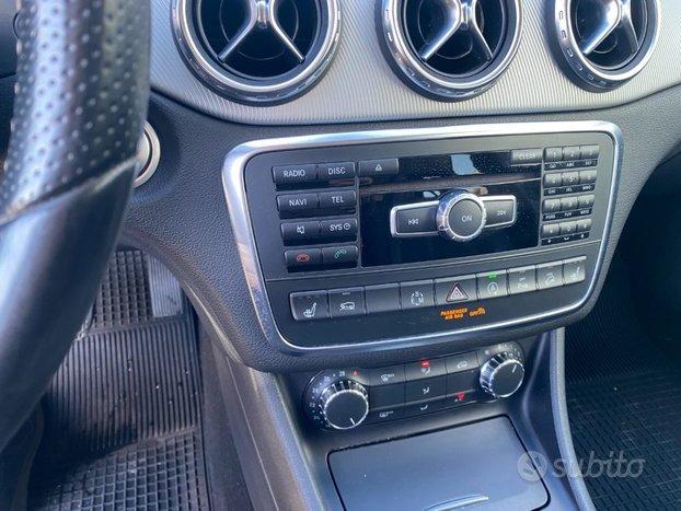 MERCEDES-BENZ GLA 200 d Automatic 4Matic Executi