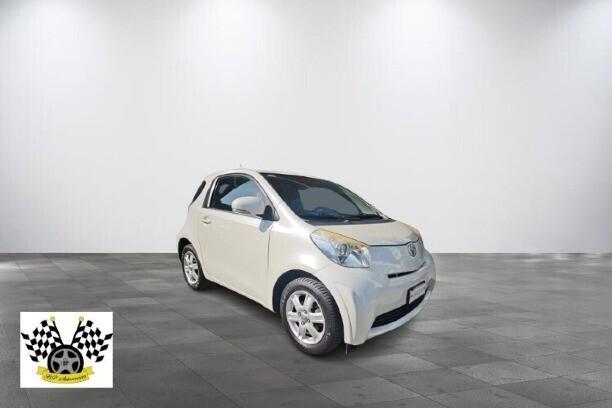 Toyota iQ 1.0