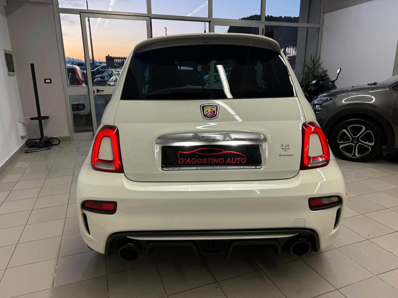 Abarth 595 1.4 Turbo T-Jet 165 CV Turismo