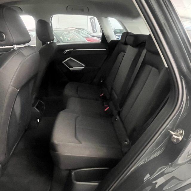 AUDI Q3 35 TDI S tronic Business