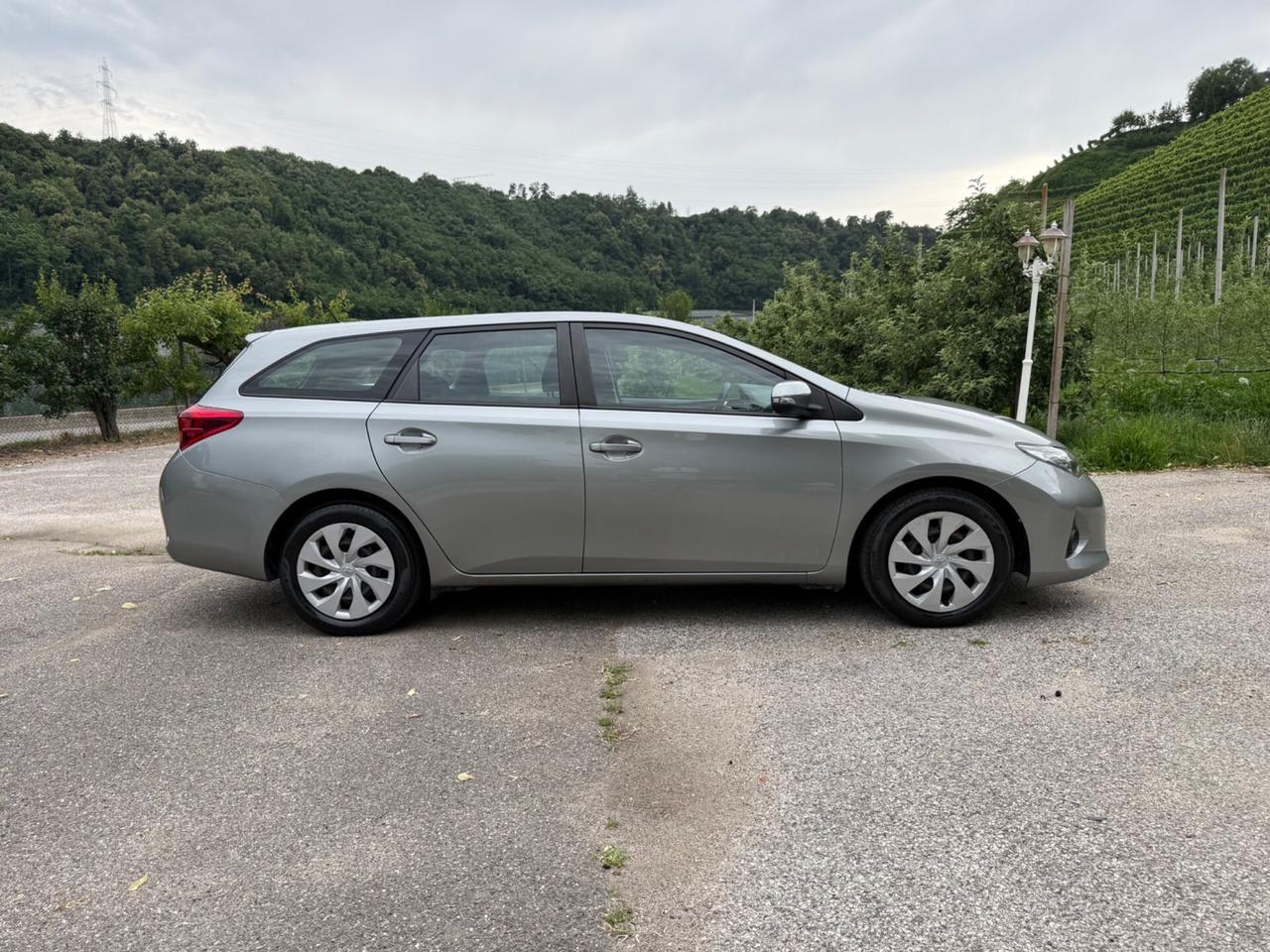 Toyota Auris Touring Sports 1.4 D-4D Active