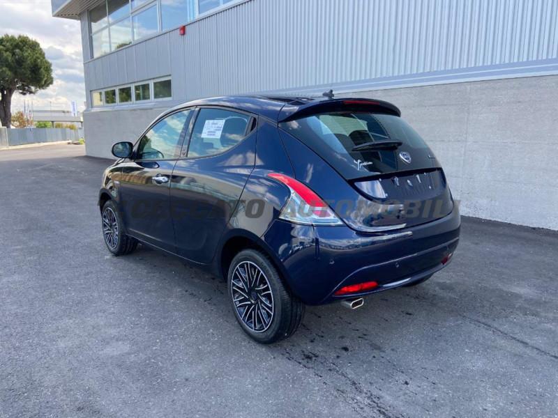 Lancia Ypsilon 5 Porte 1.0 FireFly Hybrid 70Cv Gold