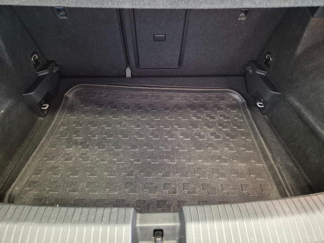 Volkswagen T-Roc 1.0 tsi Style 115cv - NEOPATENTATI - Sens. Park. - Carplay
