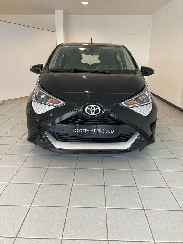 Toyota Aygo Aygo Connect 1.0 VVT-i 72 CV 5 porte x-fun
