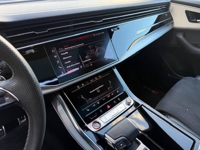 Audi SQ8 4.0 tfsi Sport Attitude quattro tiptronic