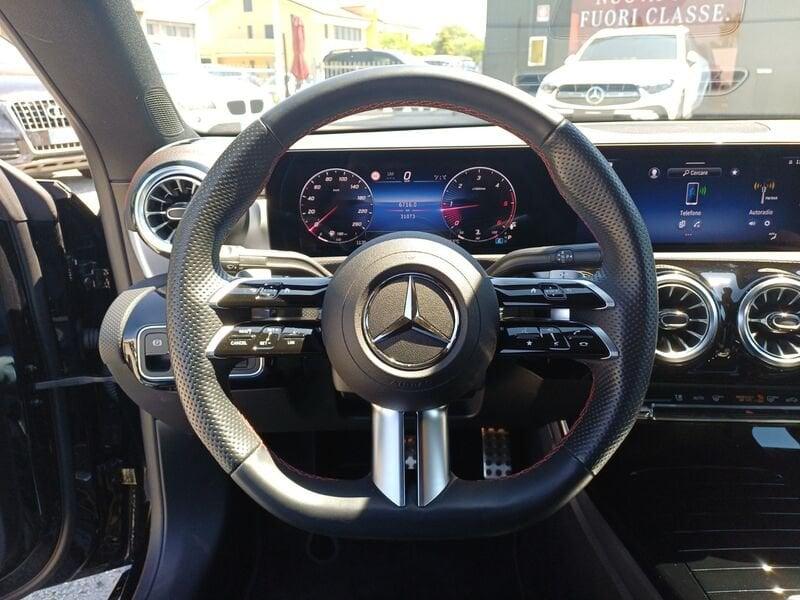 Mercedes-Benz CLA CLA Coupé 180 d AMG Line Advanced Plus