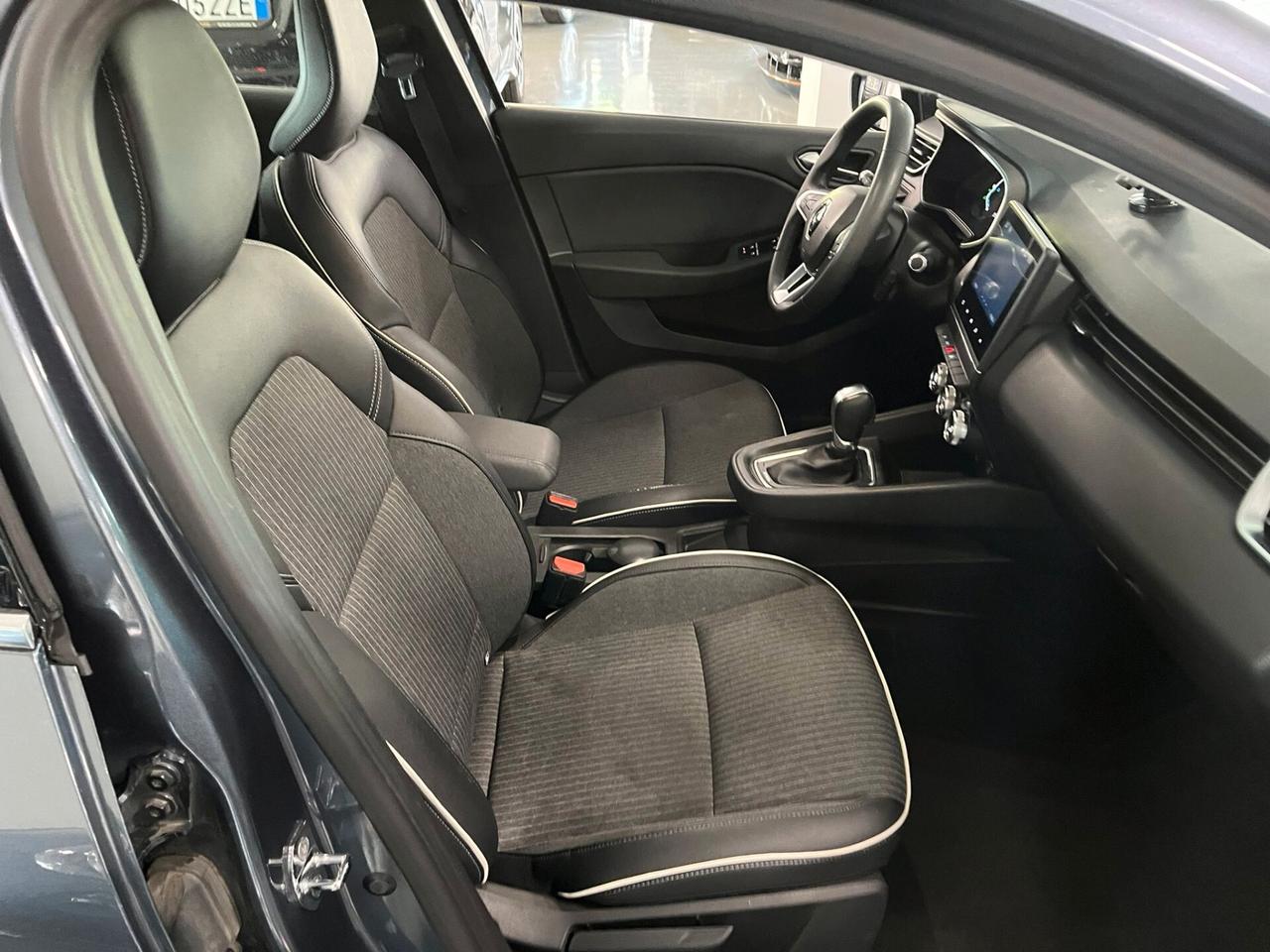Renault Clio Full Hybrid E-Tech 140 CV 5 porte Zen