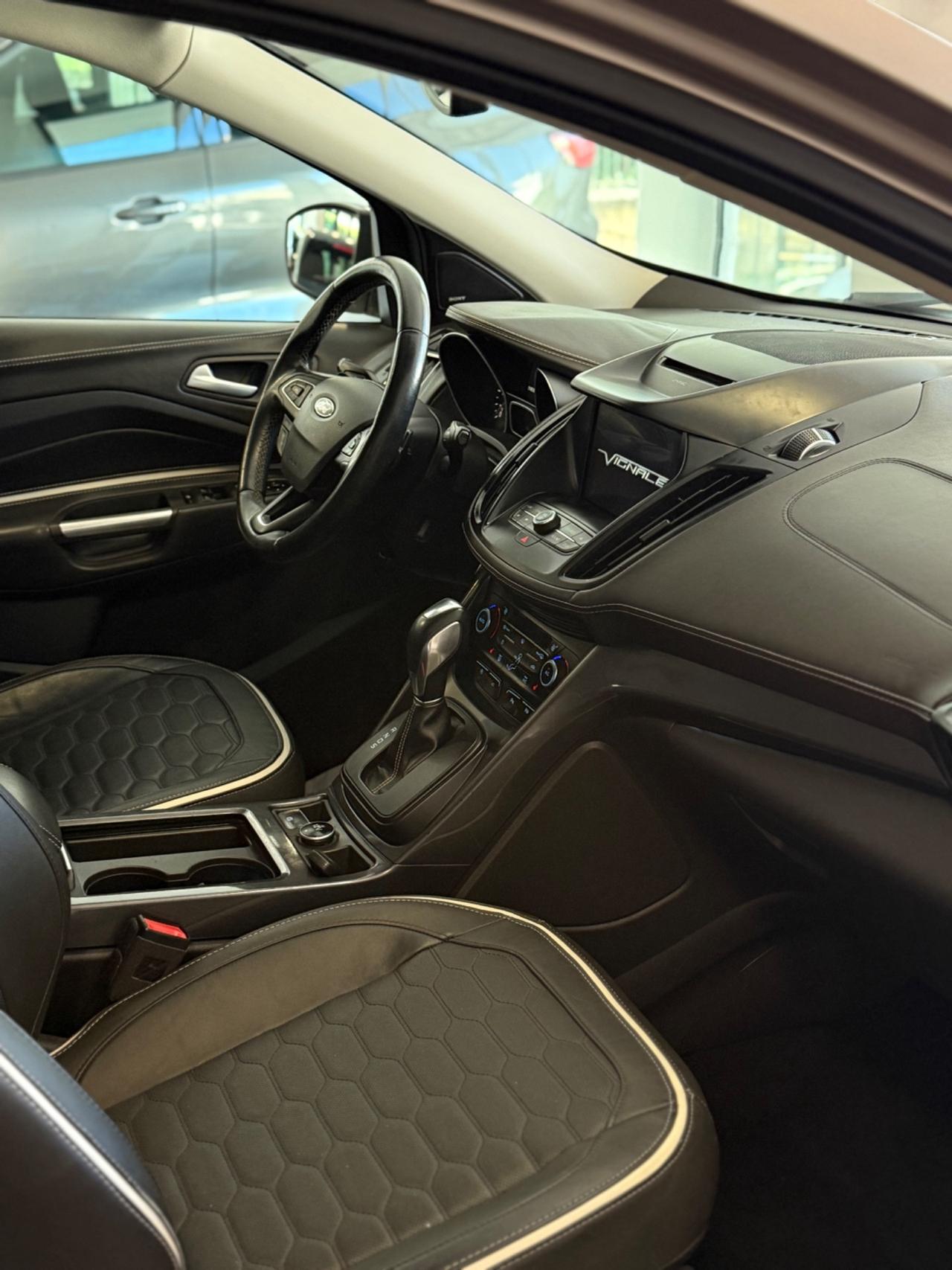 Ford Kuga 2.0 TDCI 180 CV S&S 4WD Powershift Vignale