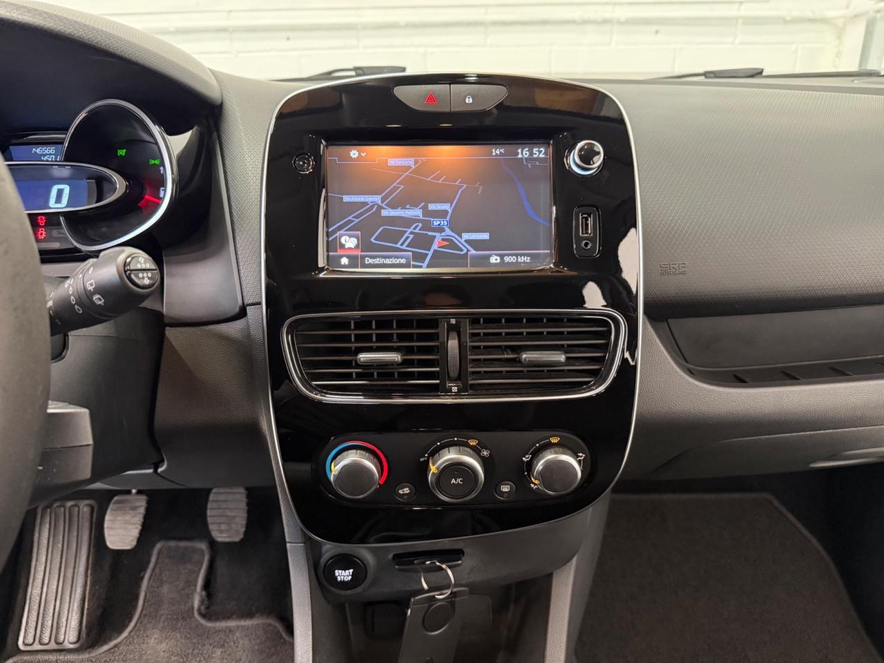 Renault Clio 1.2 75CV 5 porte GPL