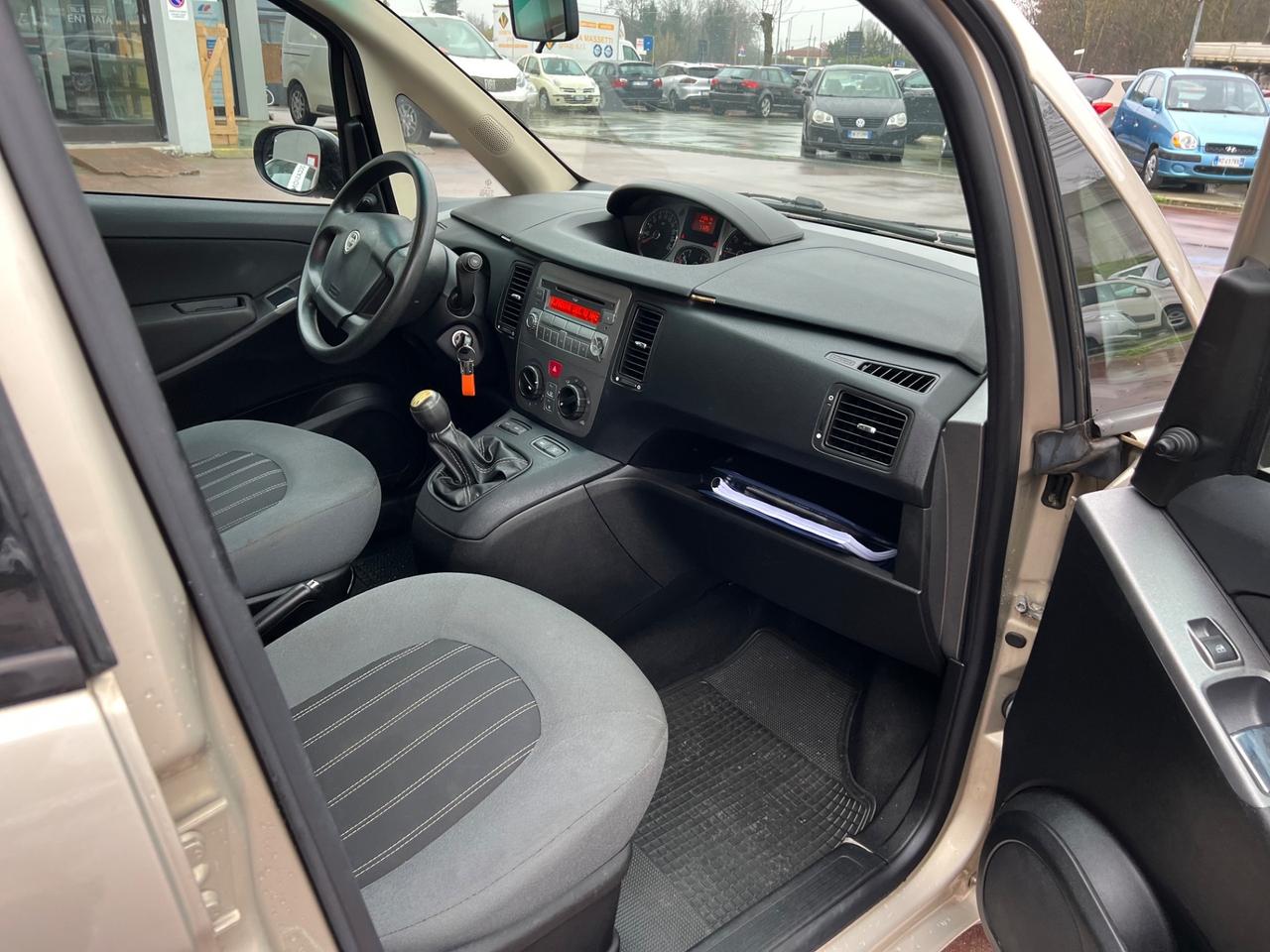 Lancia MUSA 1.3 Mjt 95 CV Gold