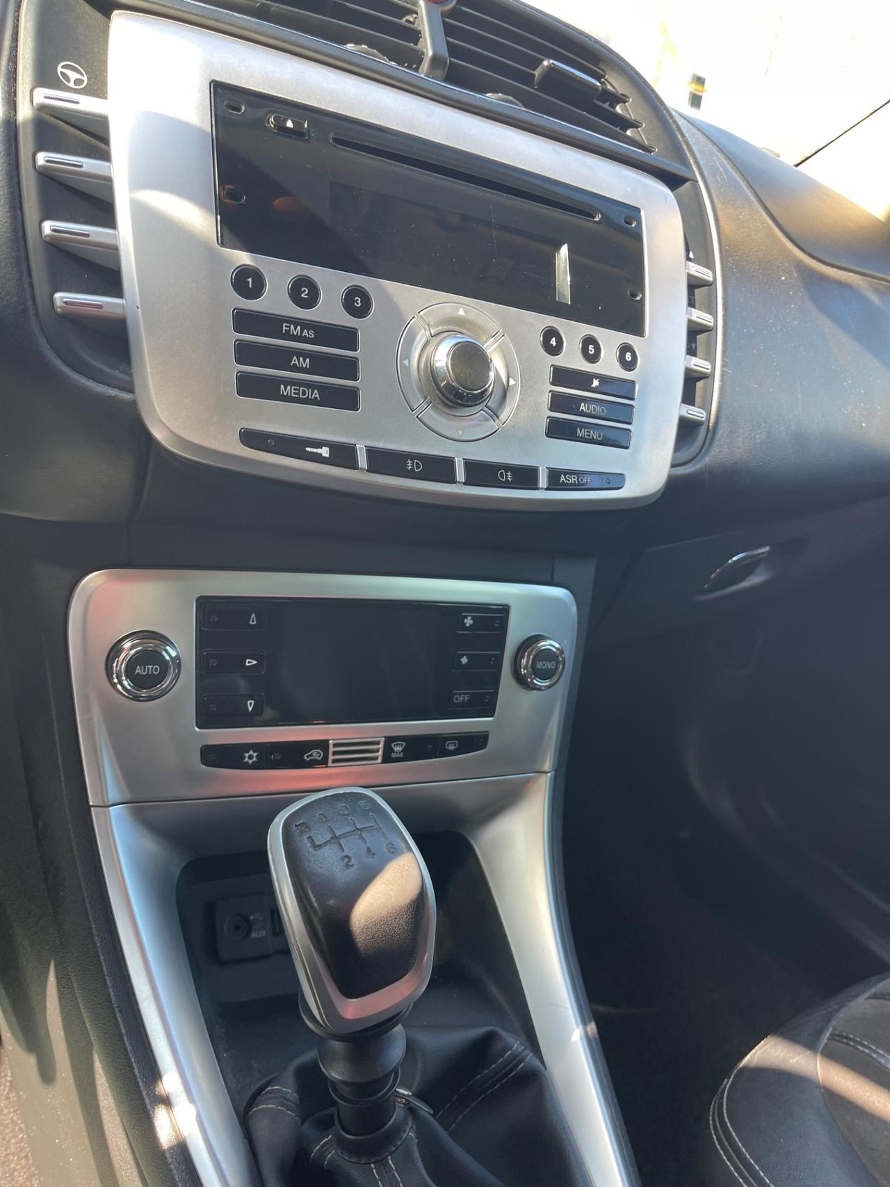 Lancia Delta 1.6 MJT DPF Silver