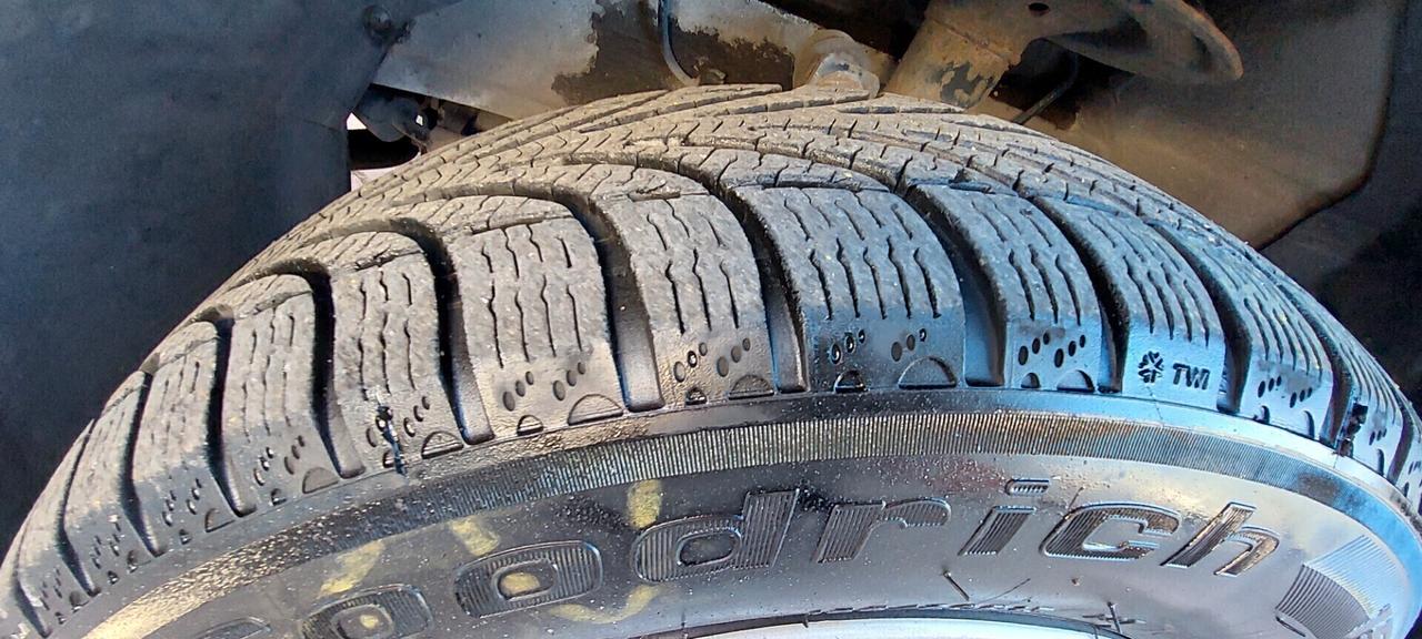 PANDA 1,3 MTJ DIESEL 75 CV DINAMIC ADATTA PER NEOPATENTATI IMPECCABILE OMOLOGATA 5 POSTI