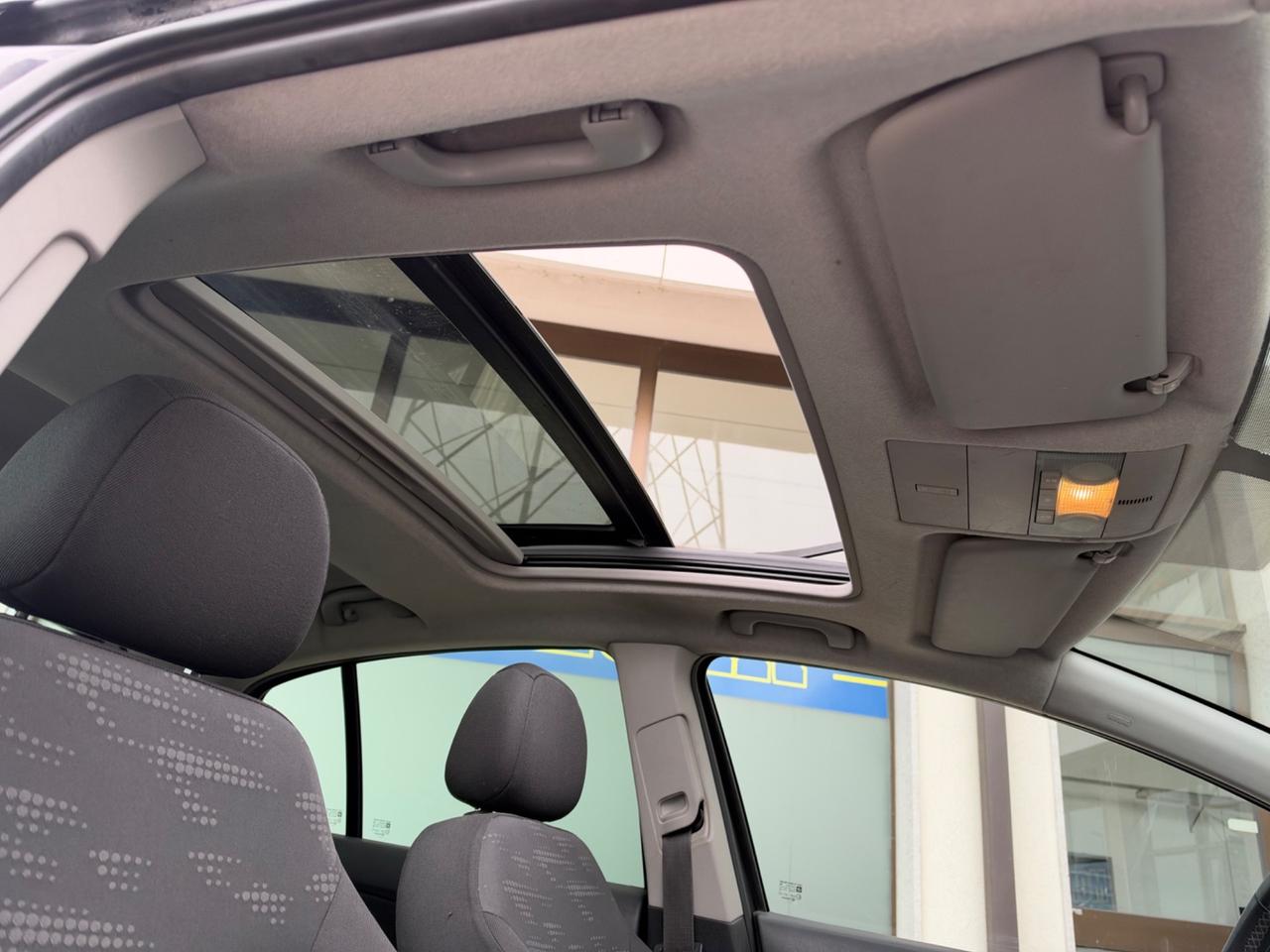 Opel Corsa 1.2 5 porte Elective tetto panoramico