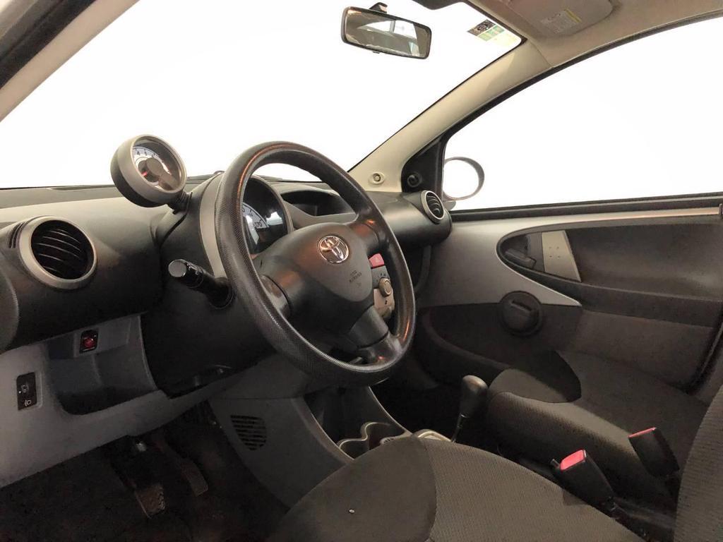 Toyota Aygo 5 Porte 1.0 VVT-i Sol