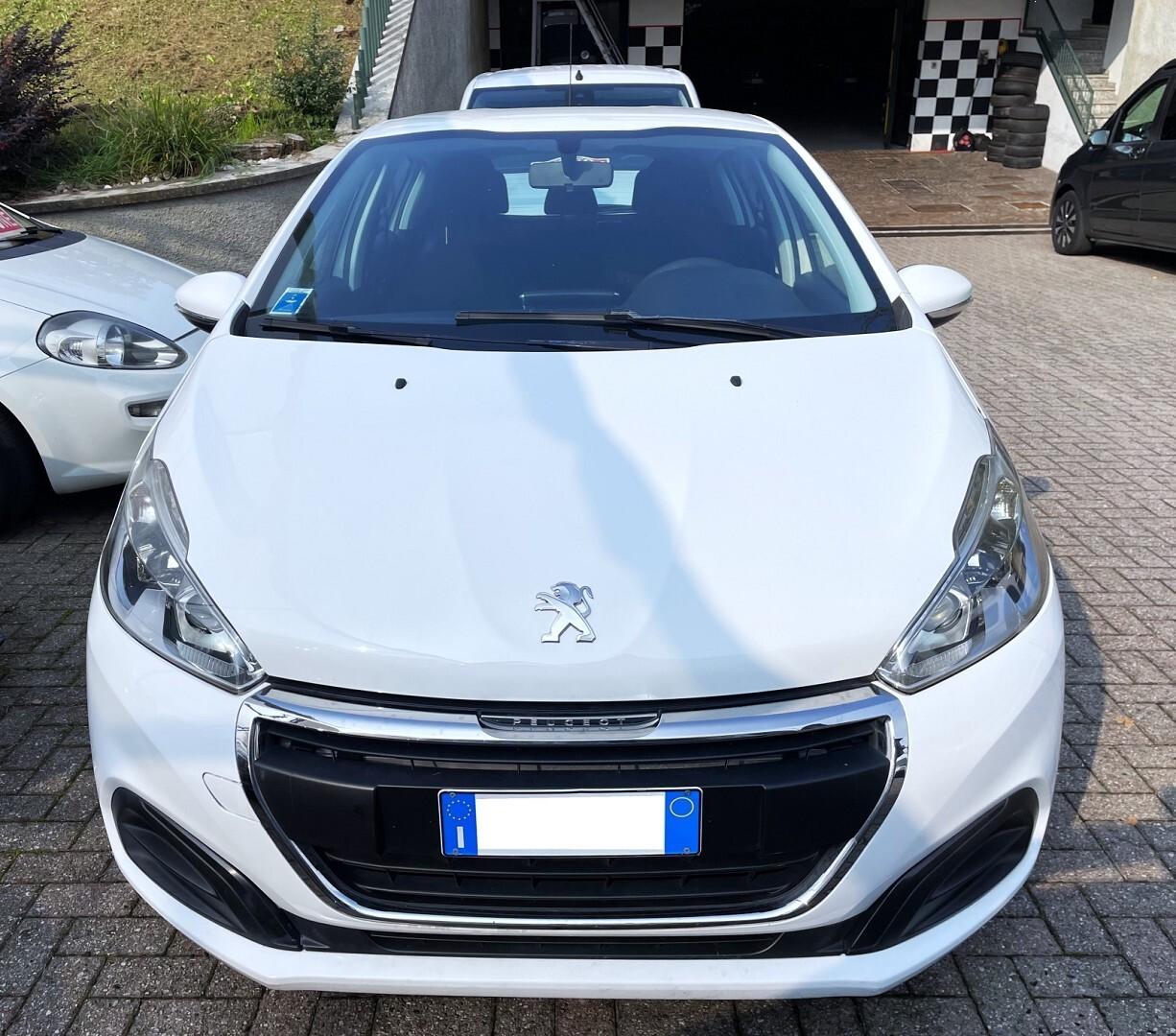 Peugeot 208 Active 5p 1.0 VTI 68Cv E6 Neopatentati