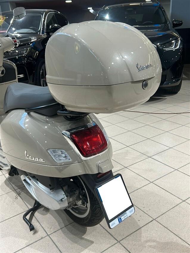 Vespa GTS 300 hpe 310