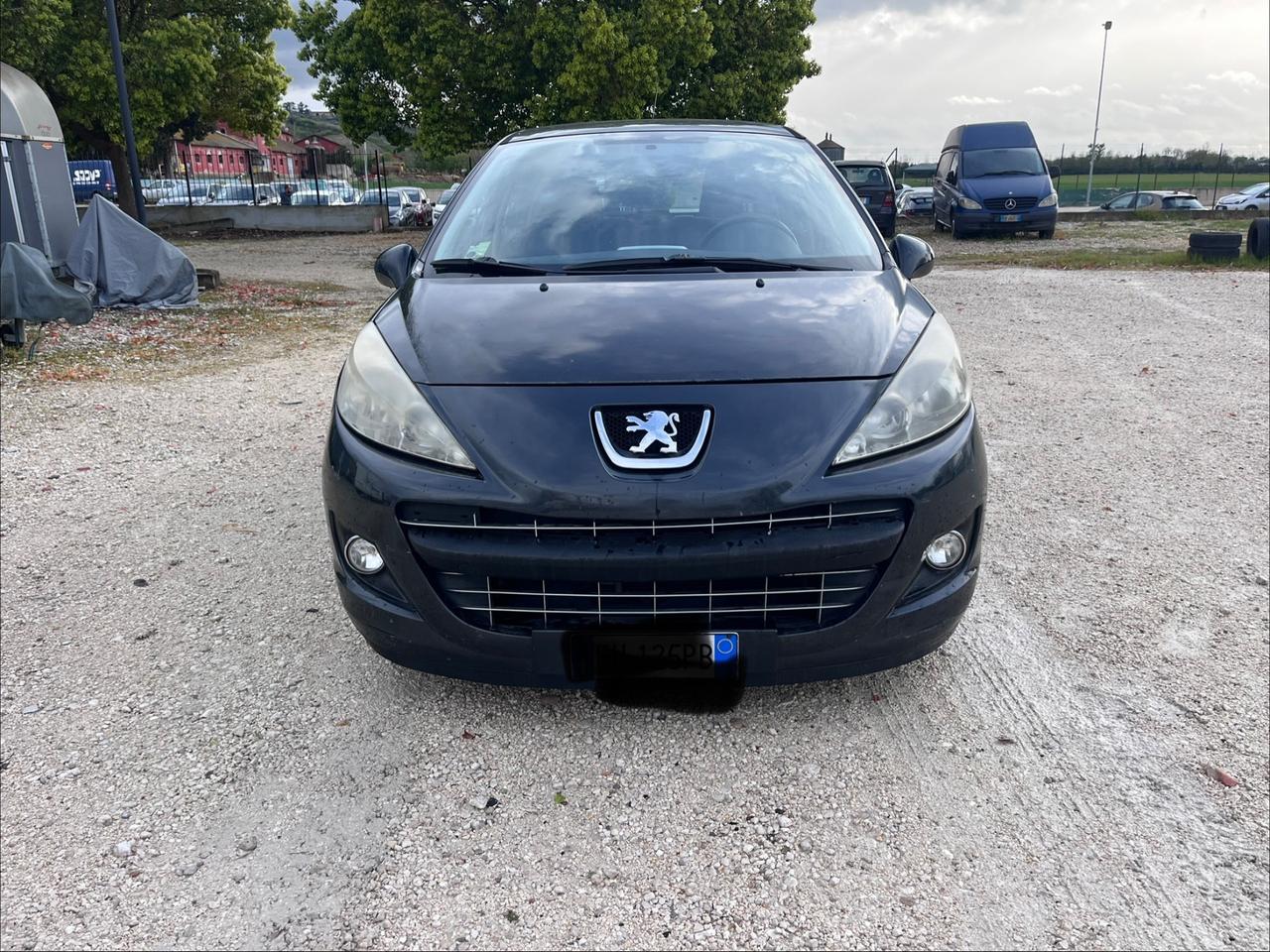 Peugeot 207 1.4 HDi 70CV 3p. Active