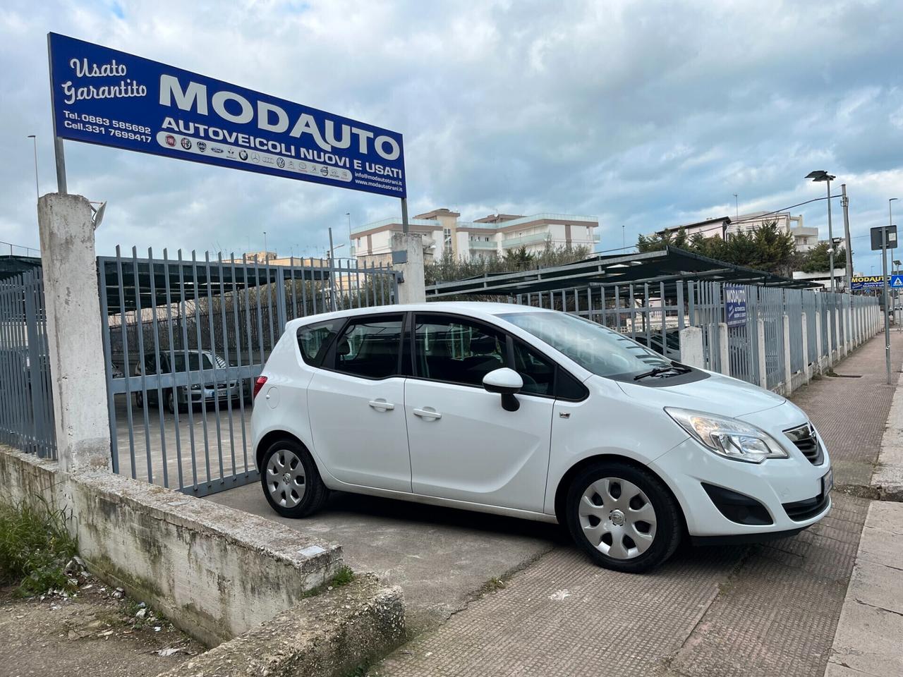 Opel Meriva 1.7 CDTI Cosmo (Autocarro 5 Posti)Perfetta