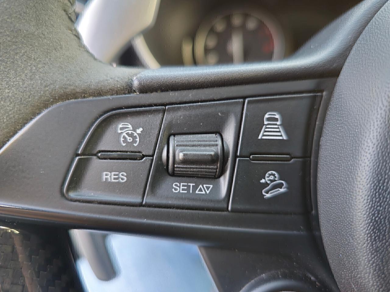 Alfa Romeo Stelvio 2.9 Bi-Turbo V6 510 CV AT8 Quadrifoglio