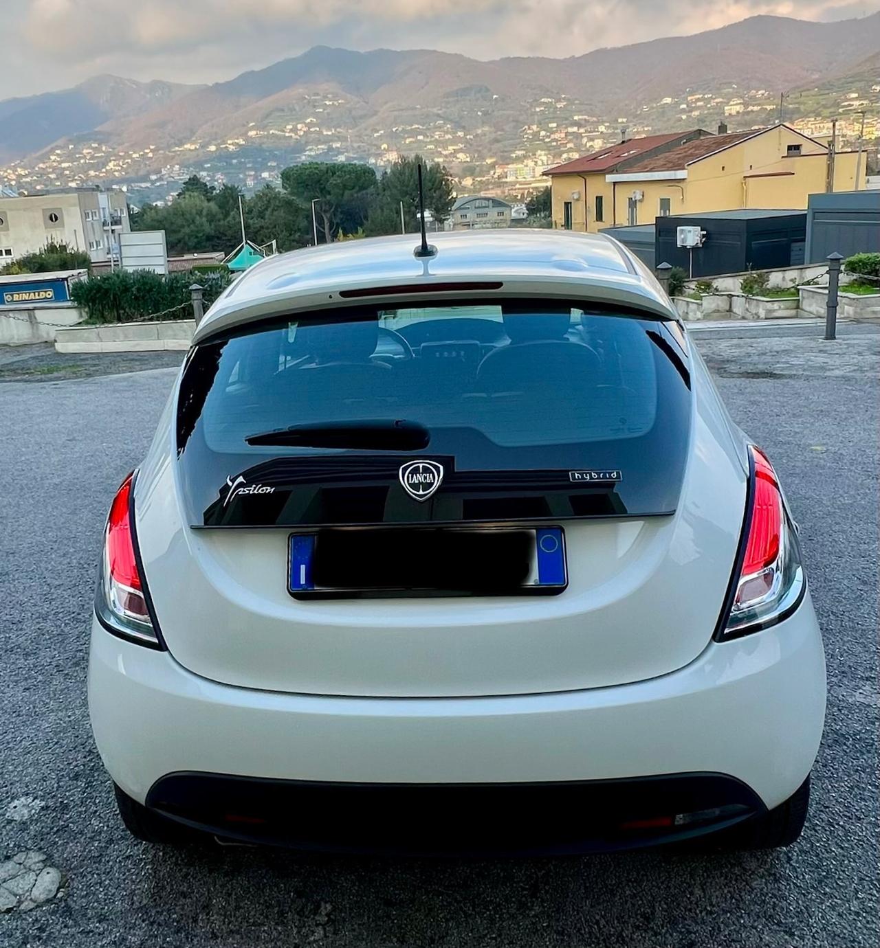 Lancia Ypsilon 1.0 5 porte Acc.Permute