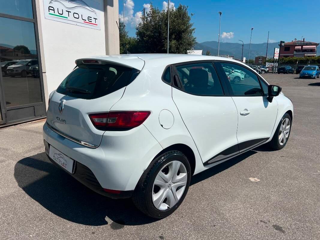 Renault Clio 1.2 Wave 75cv
