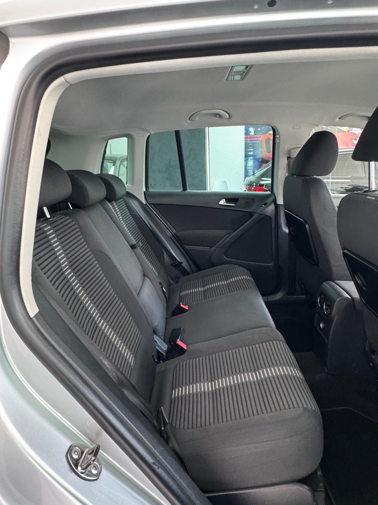 Volkswagen Tiguan 2.0 TDI DPF 4MOTION DSG Sport & Style