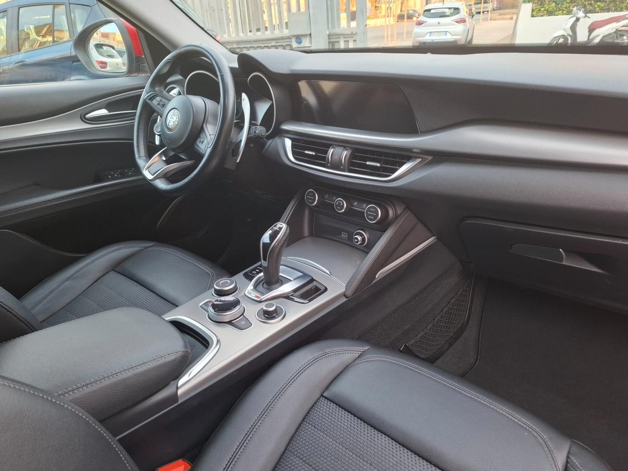 Alfa Romeo Stelvio 2.2 Turbodiesel 190 CV AT8 Q4 Sprint