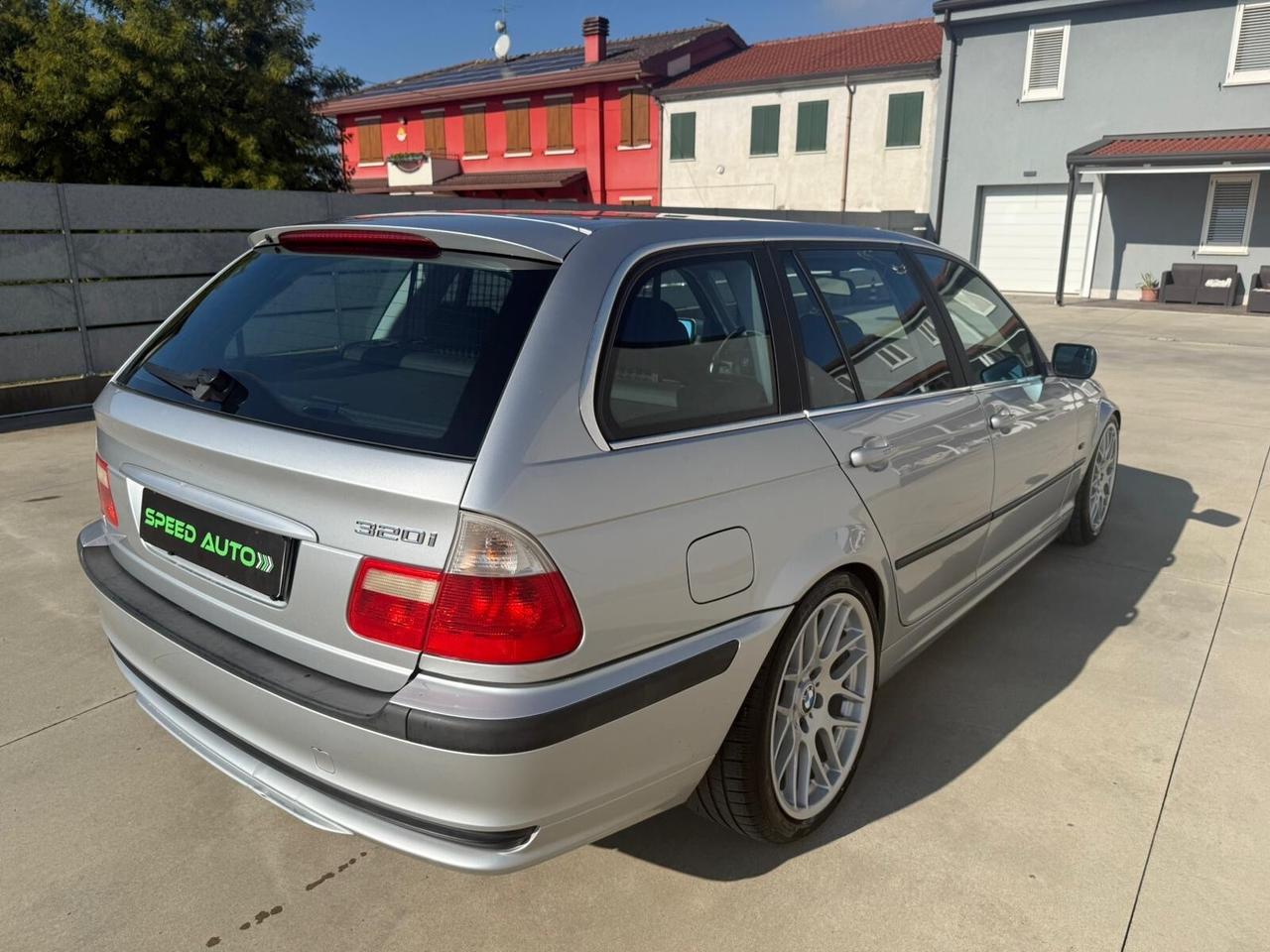 Bmw 320i (2.2) 170 Cv Touring Attiva automatica