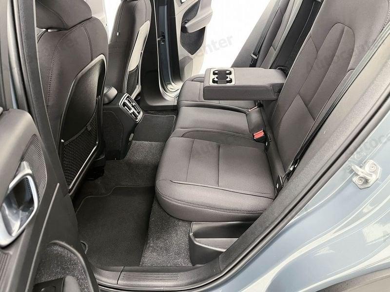 Volvo XC40 XC40 B4 AWD AUT MOMENTUM PRO