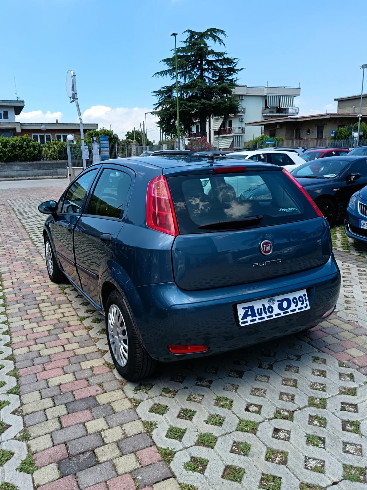 Fiat Punto 1.3 MJT II S&S 95 CV 5 porte Street