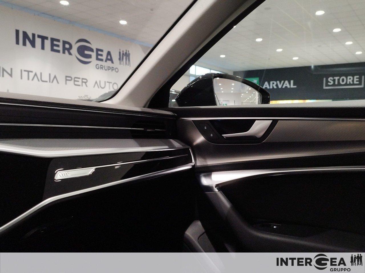 AUDI A6 Avant 40 2.0 tdi mhev Business Sport s-tronic