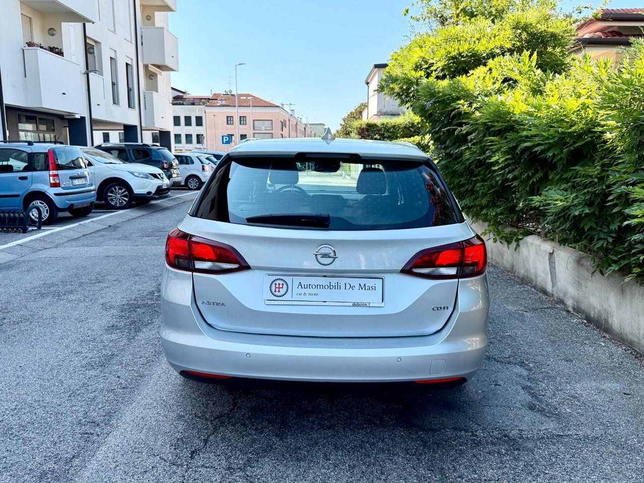 Opel Astra Sports Tourer 1.6 cdti Innovation 136cv auto IVA ESPOSTA
