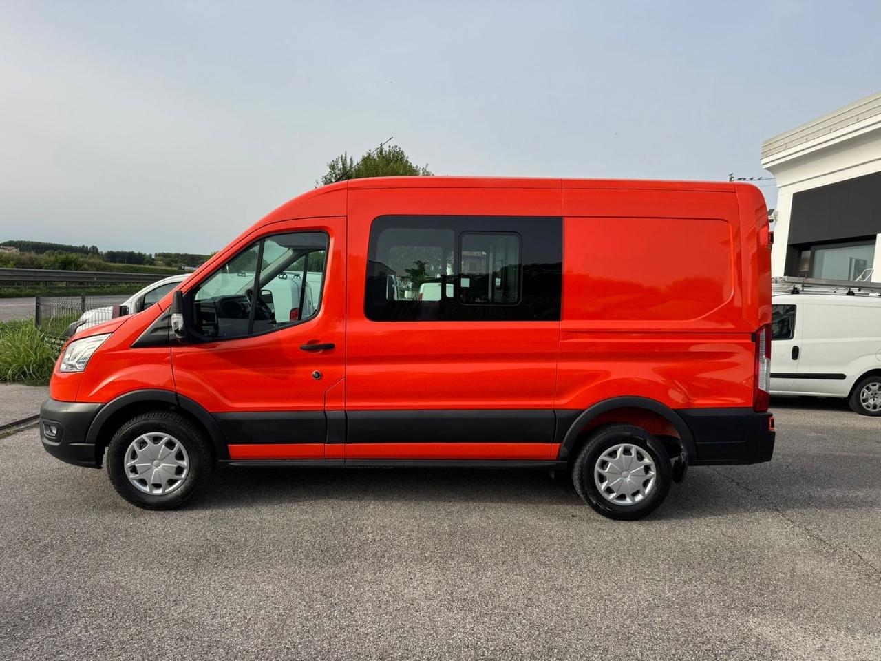 Ford Transit 350 2.0TDCi EcoBlue 130CV PM-TM-DC Furgone Trend