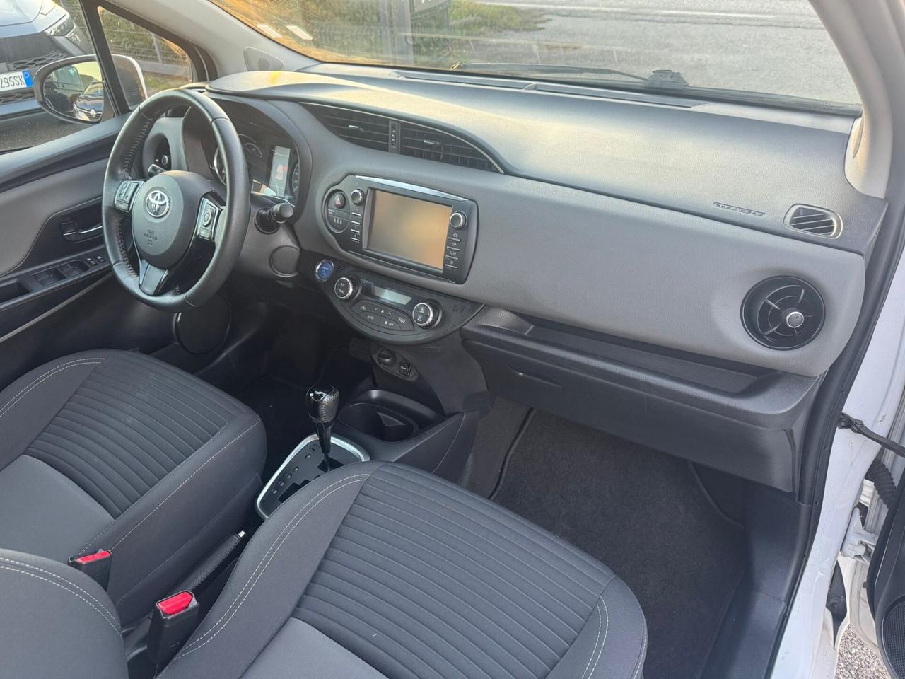 Toyota Yaris 1.5 Hybrid 5 porte Active