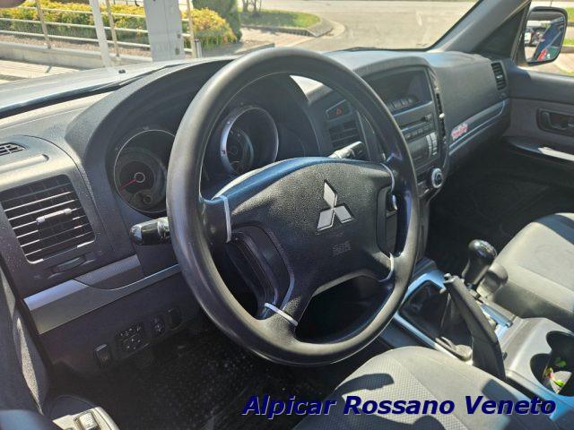 MITSUBISHI Pajero 3.2 DI-D 16V 3p. Intense DPF