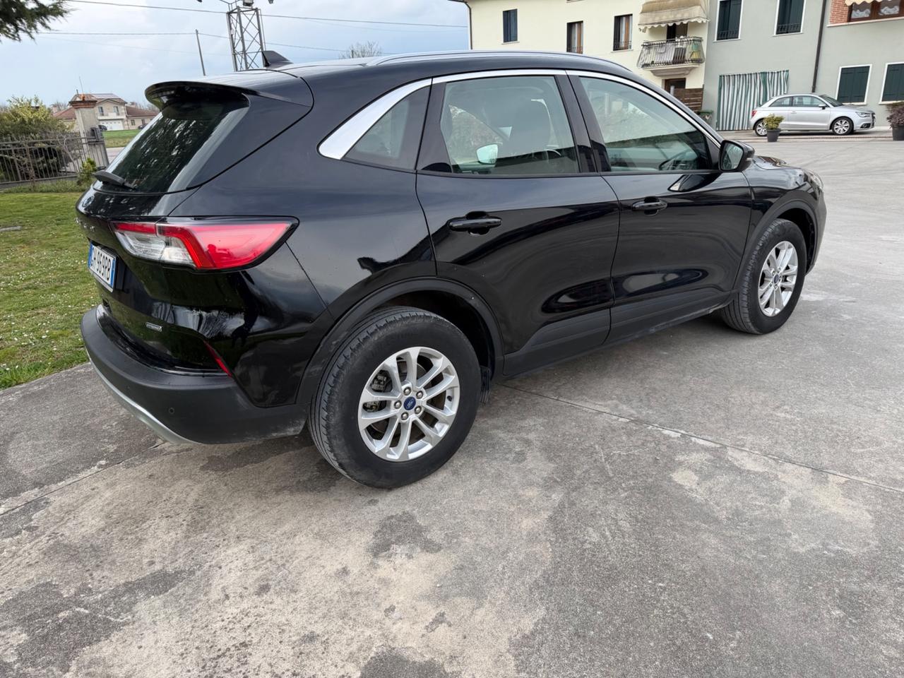 Ford Kuga 2.5 Plug In Hybrid 225 CV CVT 2WD ST-Line