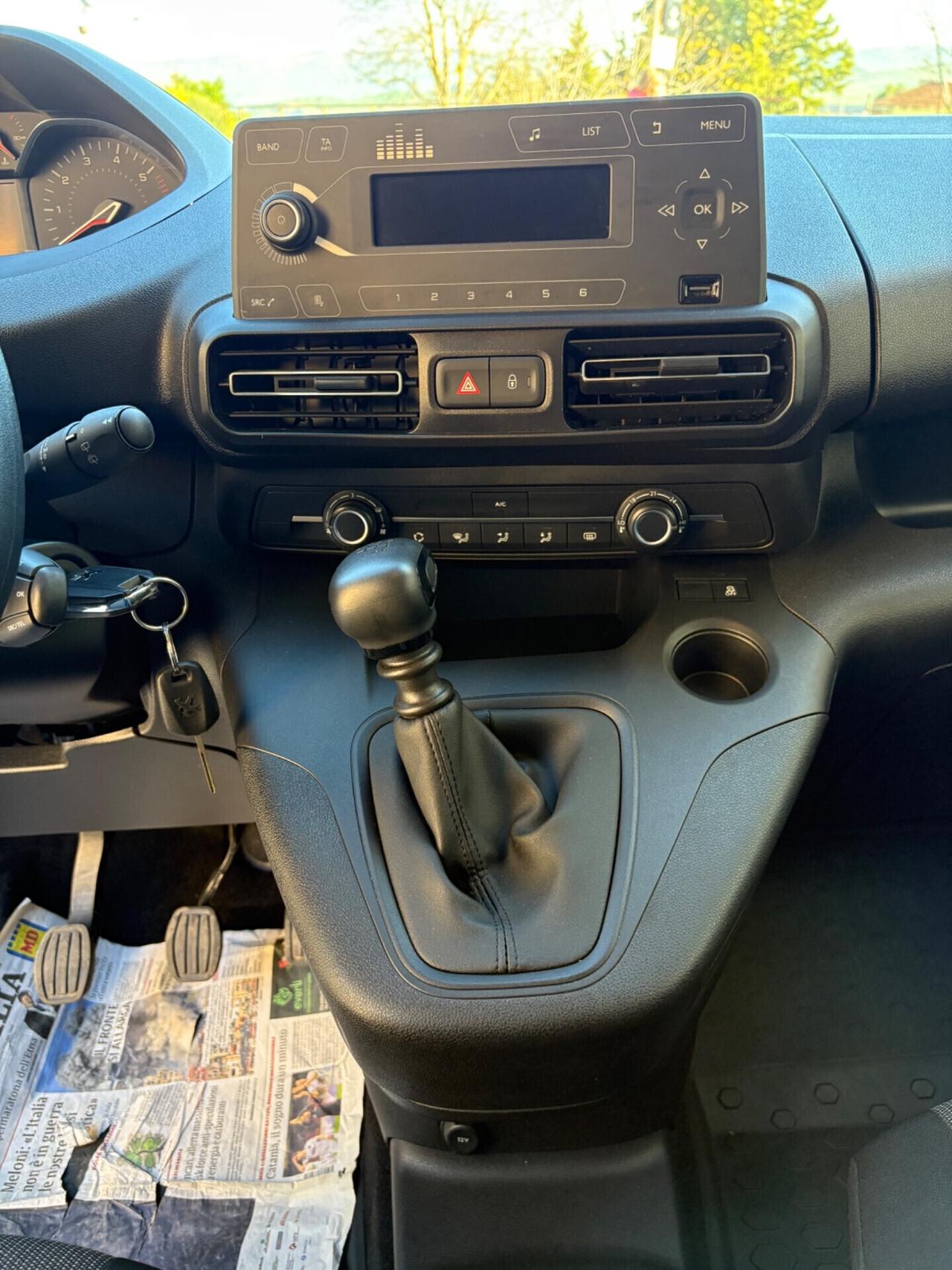 Peugeot Rifter BlueHDi 100 S&S Allure Standard