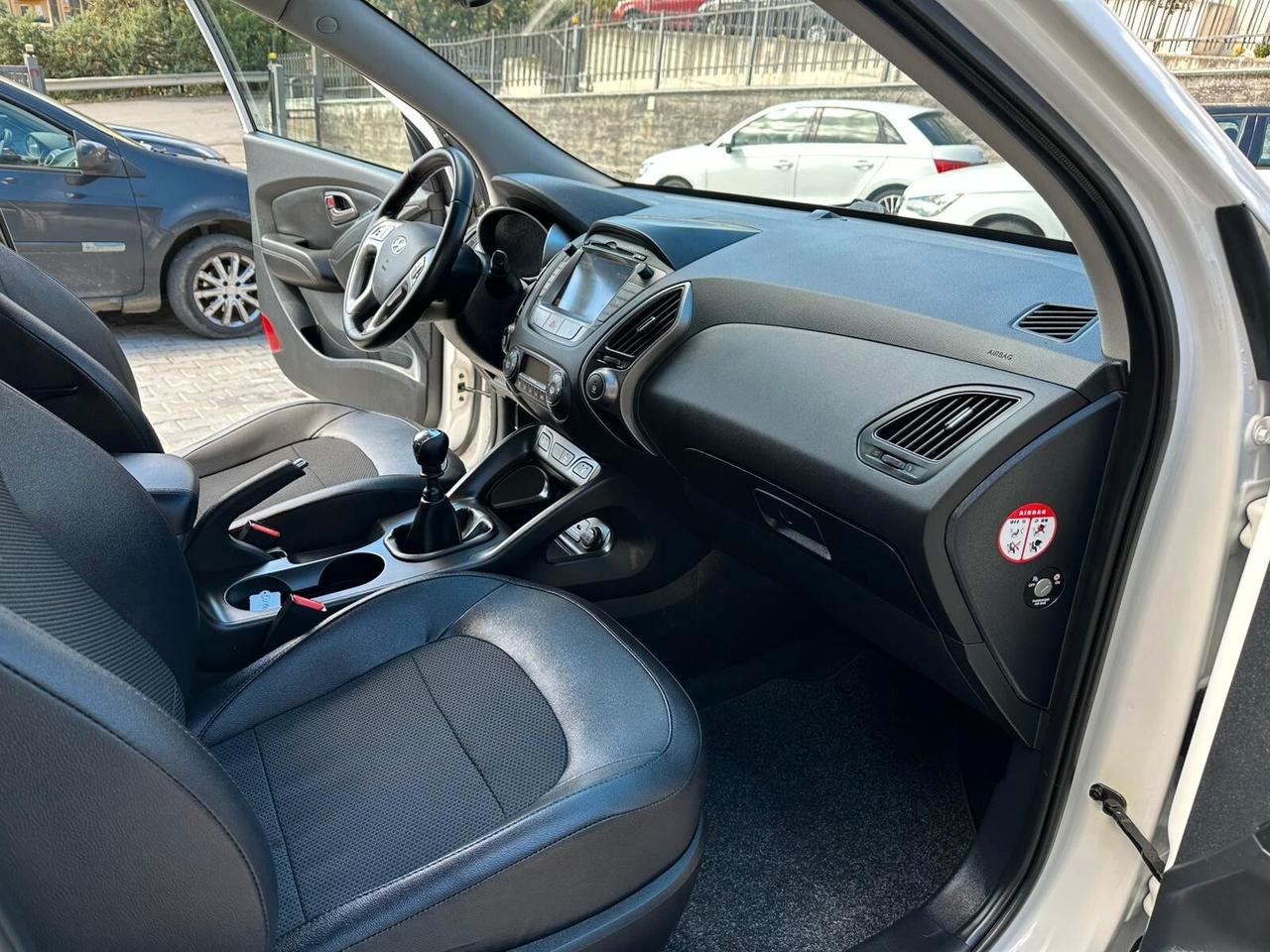 Hyundai iX35 1.7 CRDi 2WD Xpossible