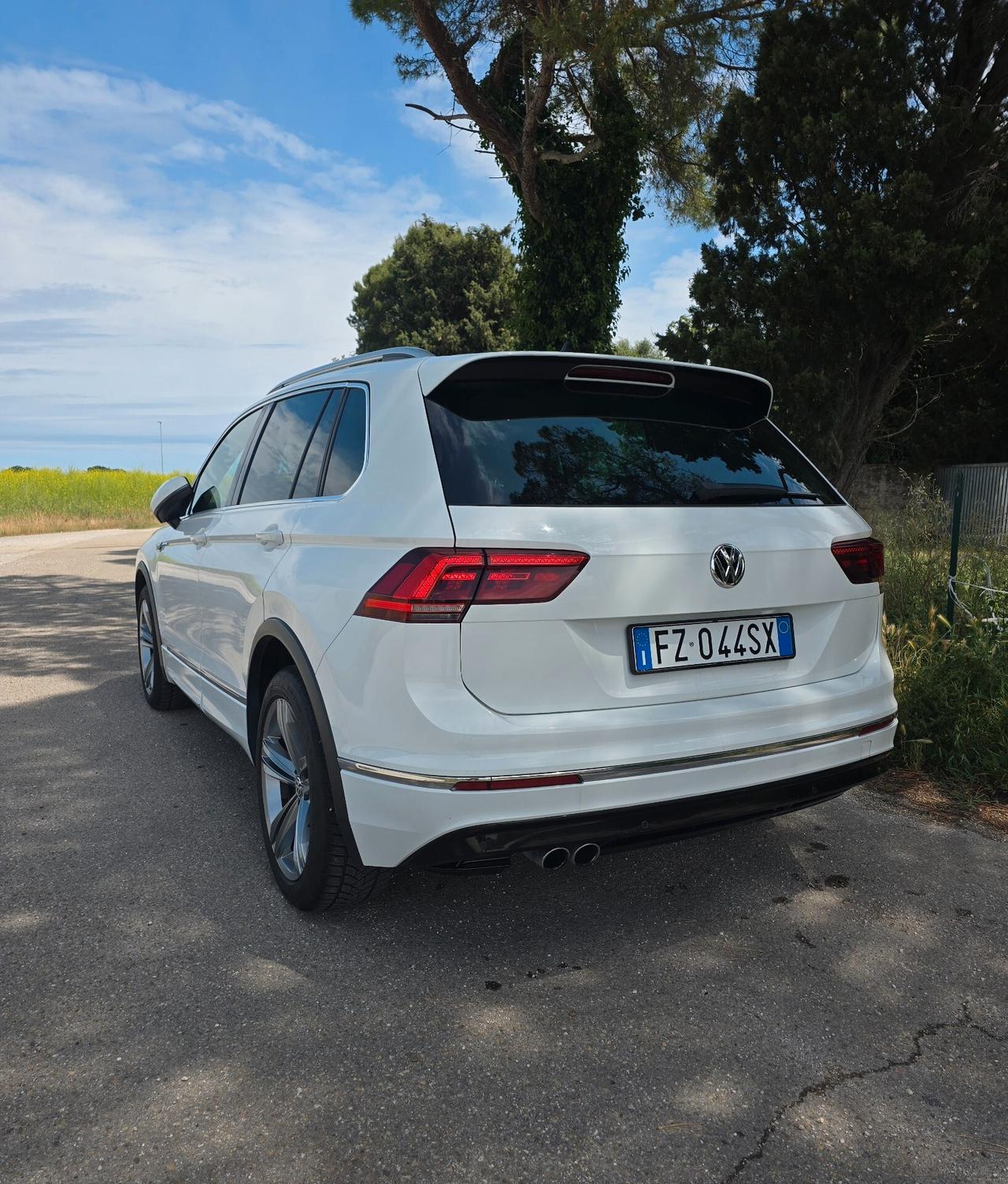 Volkswagen Tiguan 2.0 TDI R-Line