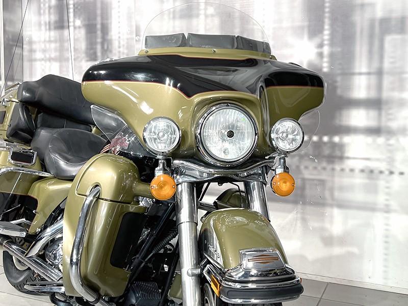 Harley Davidson FLHTCU Electra Glide Ultra Classic 1584