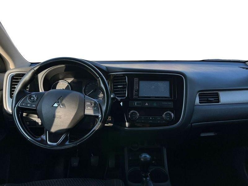 Mitsubishi Outlander 2.2 DI-D 4WD Instyle 7p.