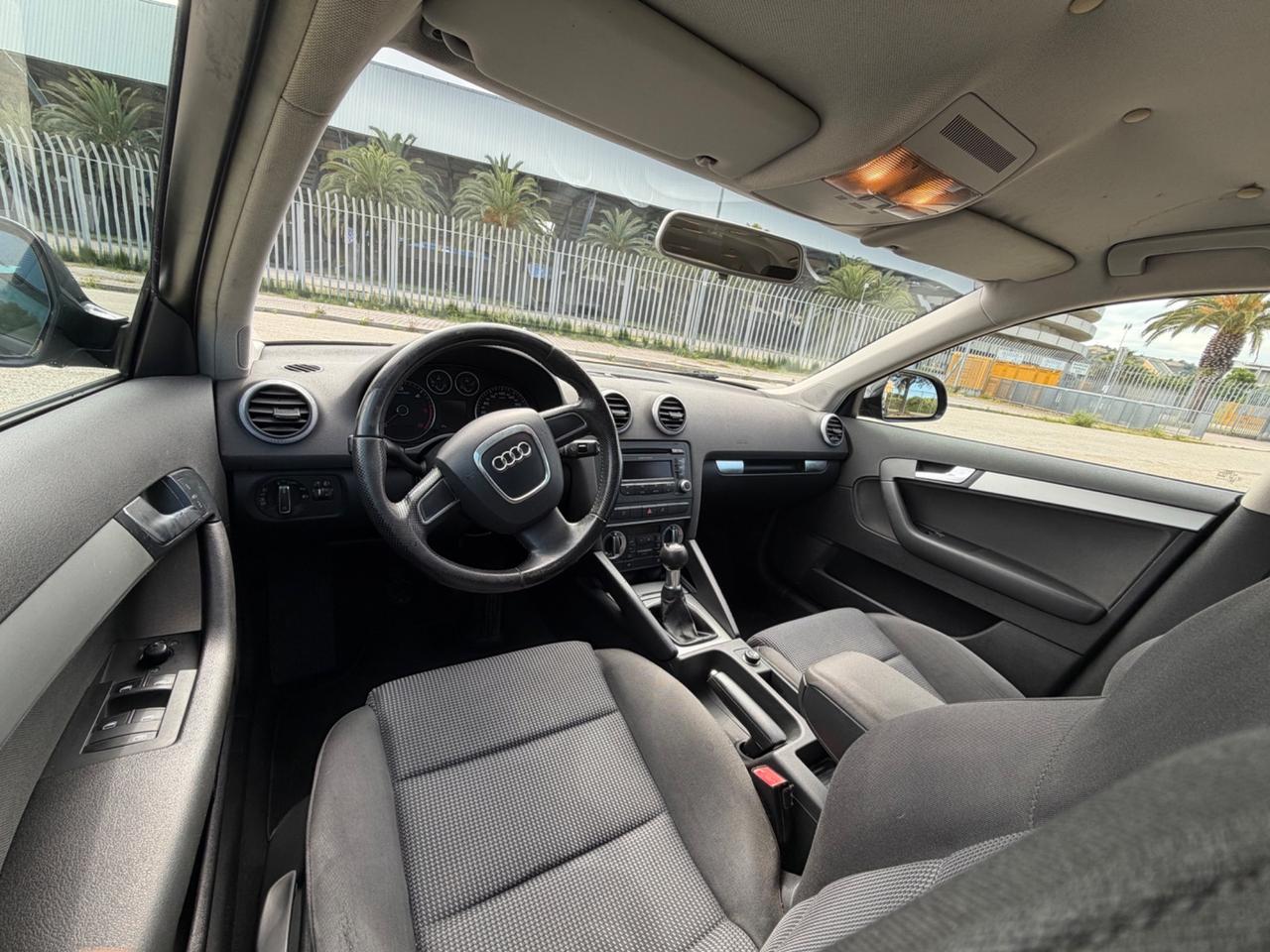 Audi A3 1.6 TDI 105 CV CR Ambition