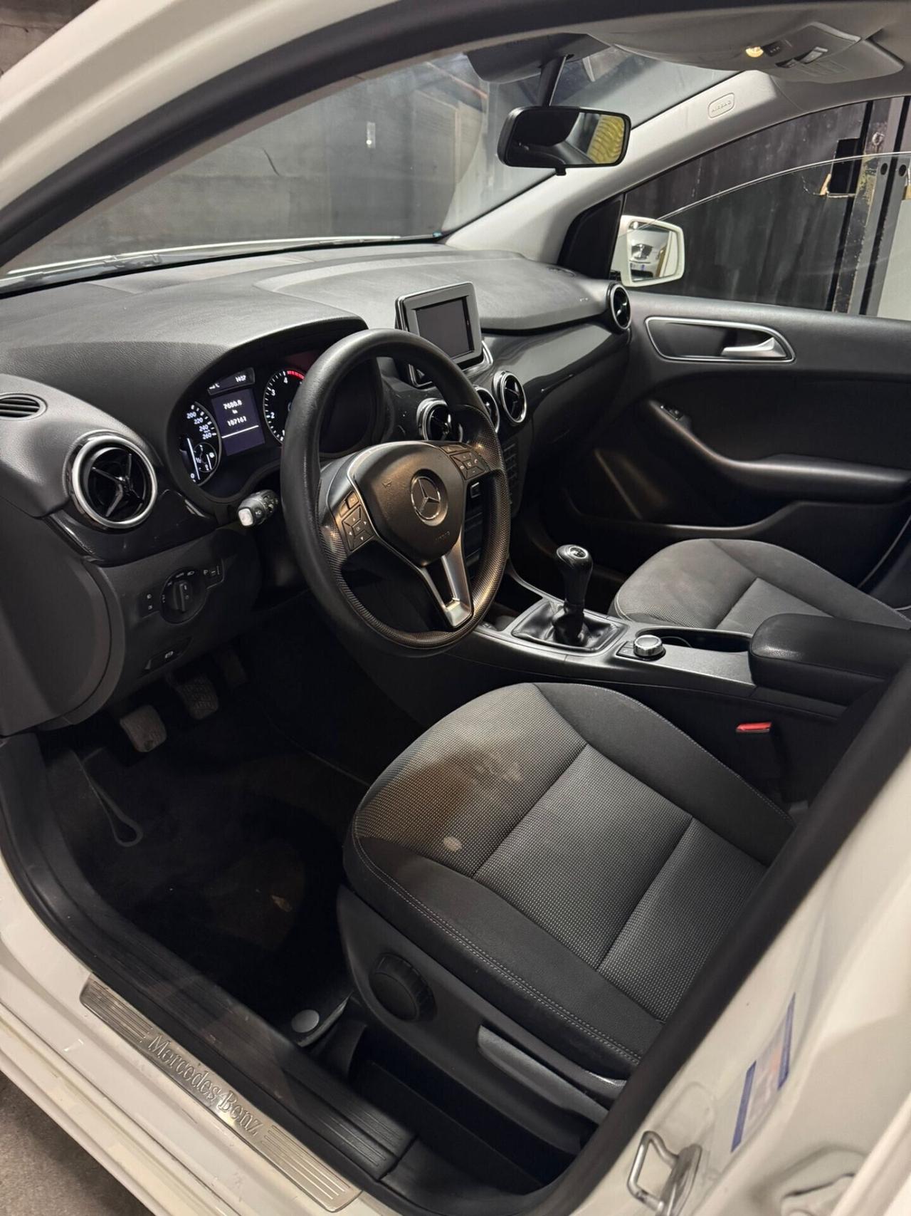 Mercedes-benz B 180 B 180 CDI Premium