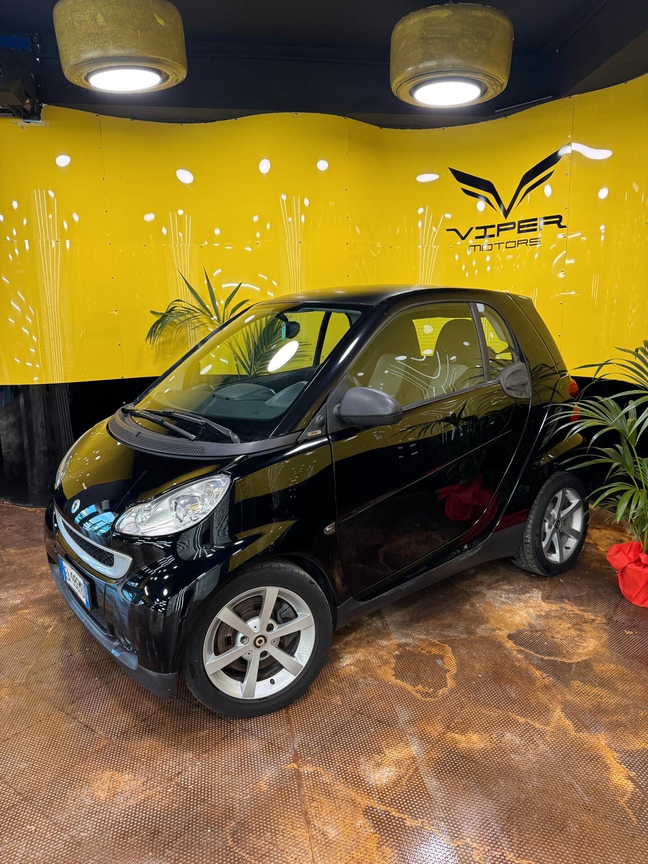 Smart ForTwo 1000 62 kW coupé pulse