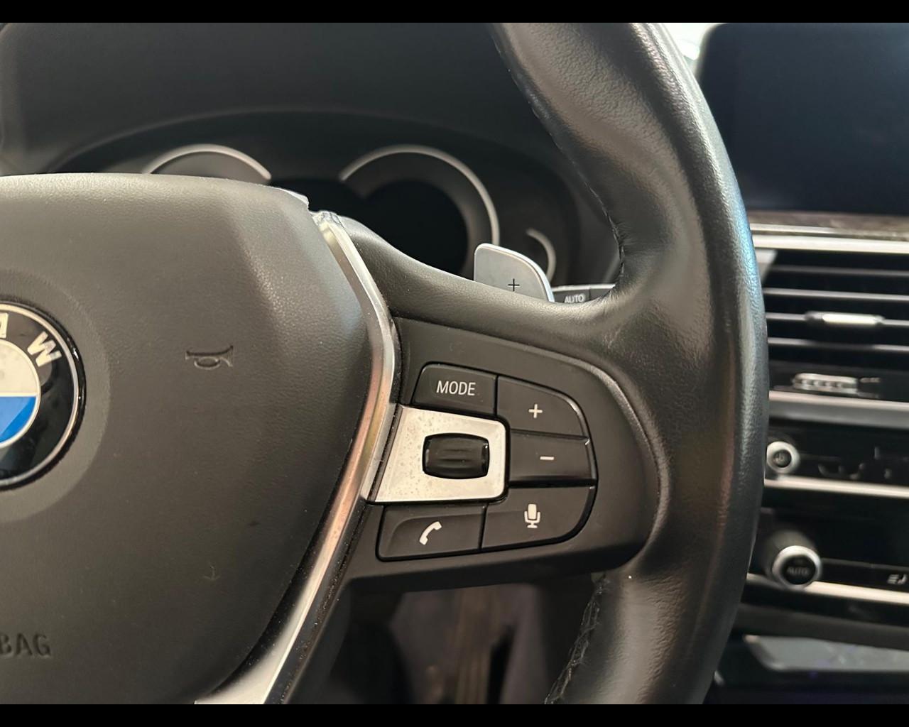 BMW X3 (G01/F97) - X3 xDrive20d Luxury