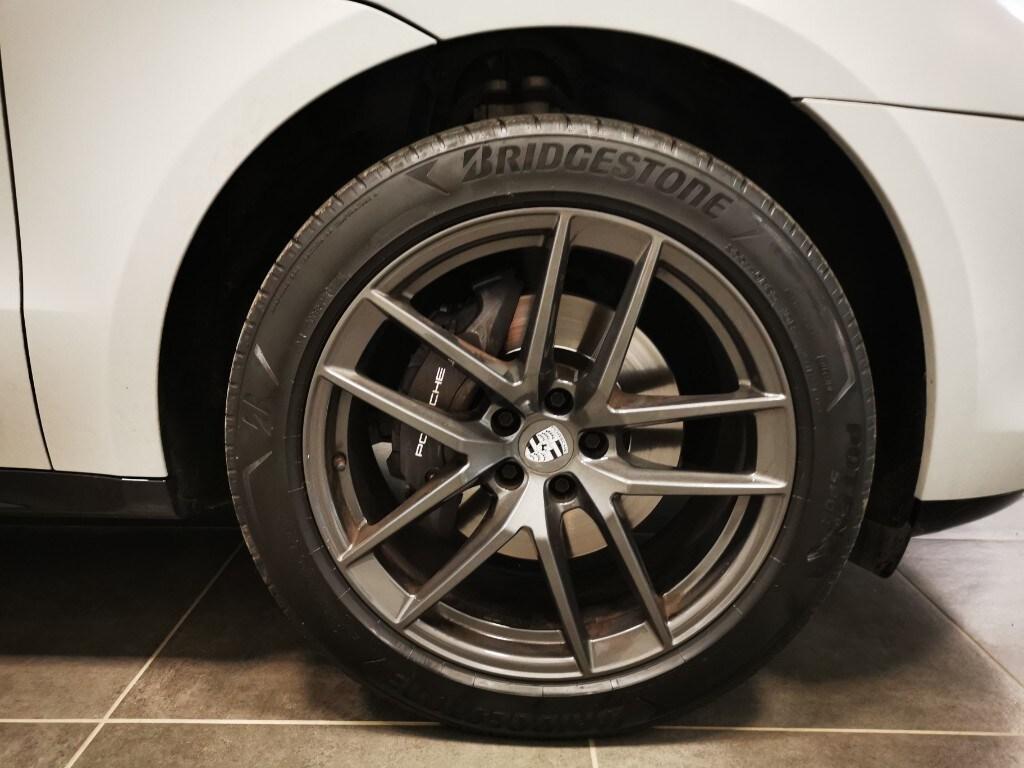 PORSCHE Macan 2.0 T