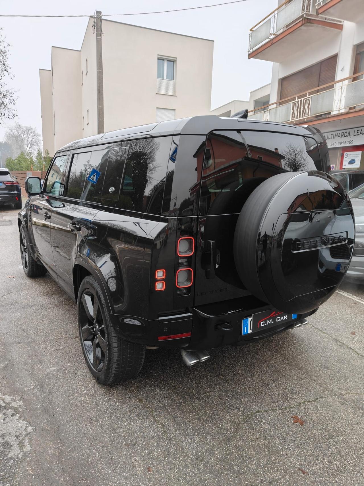 Land Rover Defender 110 5.0 V8 525 CV AWD Auto