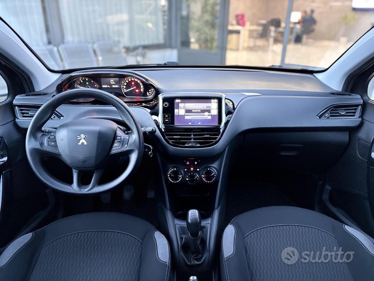 Peugeot 208 1.6 Diesel 75CV E6 Neo - 2016